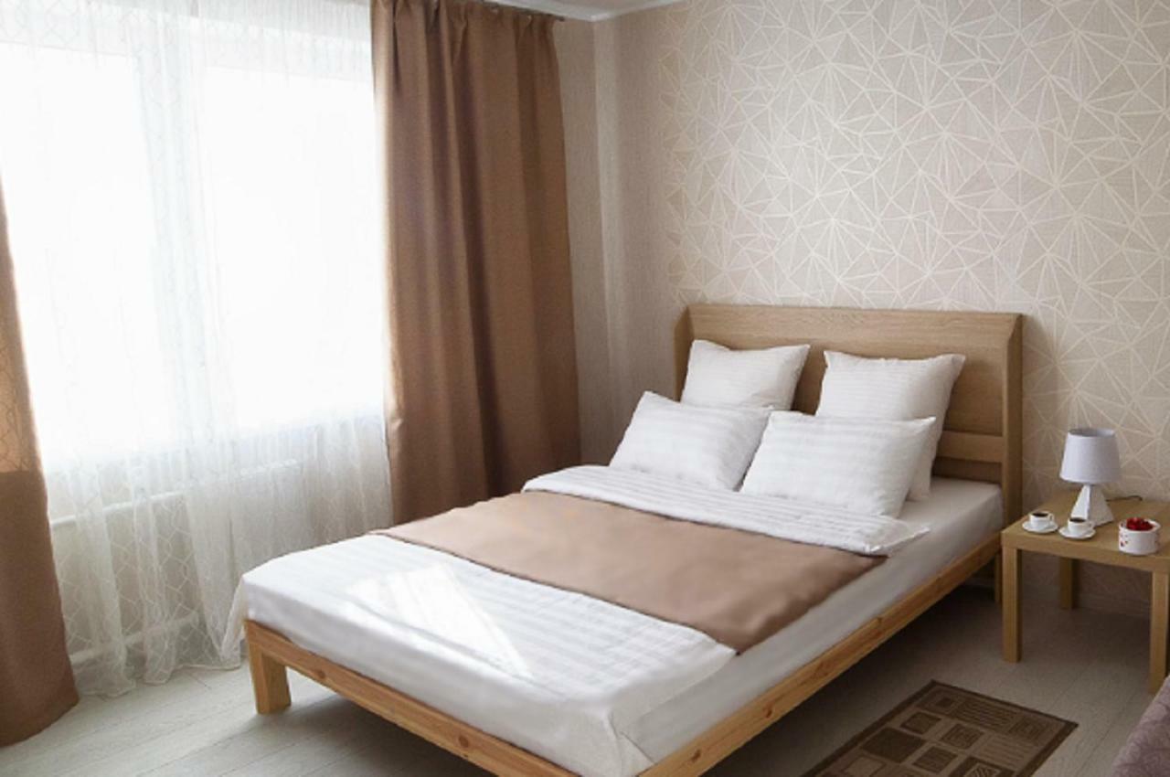 Paulmarie Apartments On Kozlova Salihorsk Exterior photo